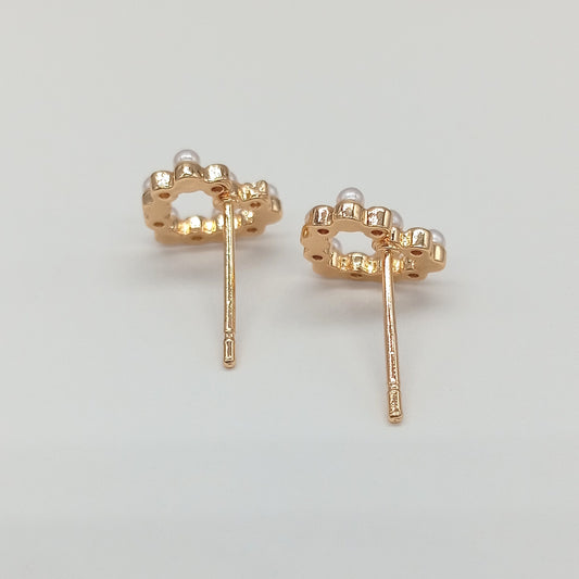 Arete corto corazón perlado