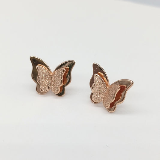 Arete corto mariposa