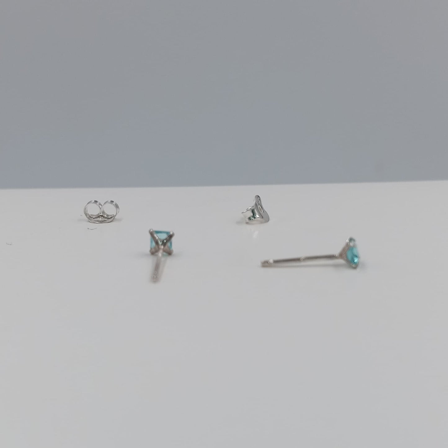 Arete chispa cuadrada 3 mm