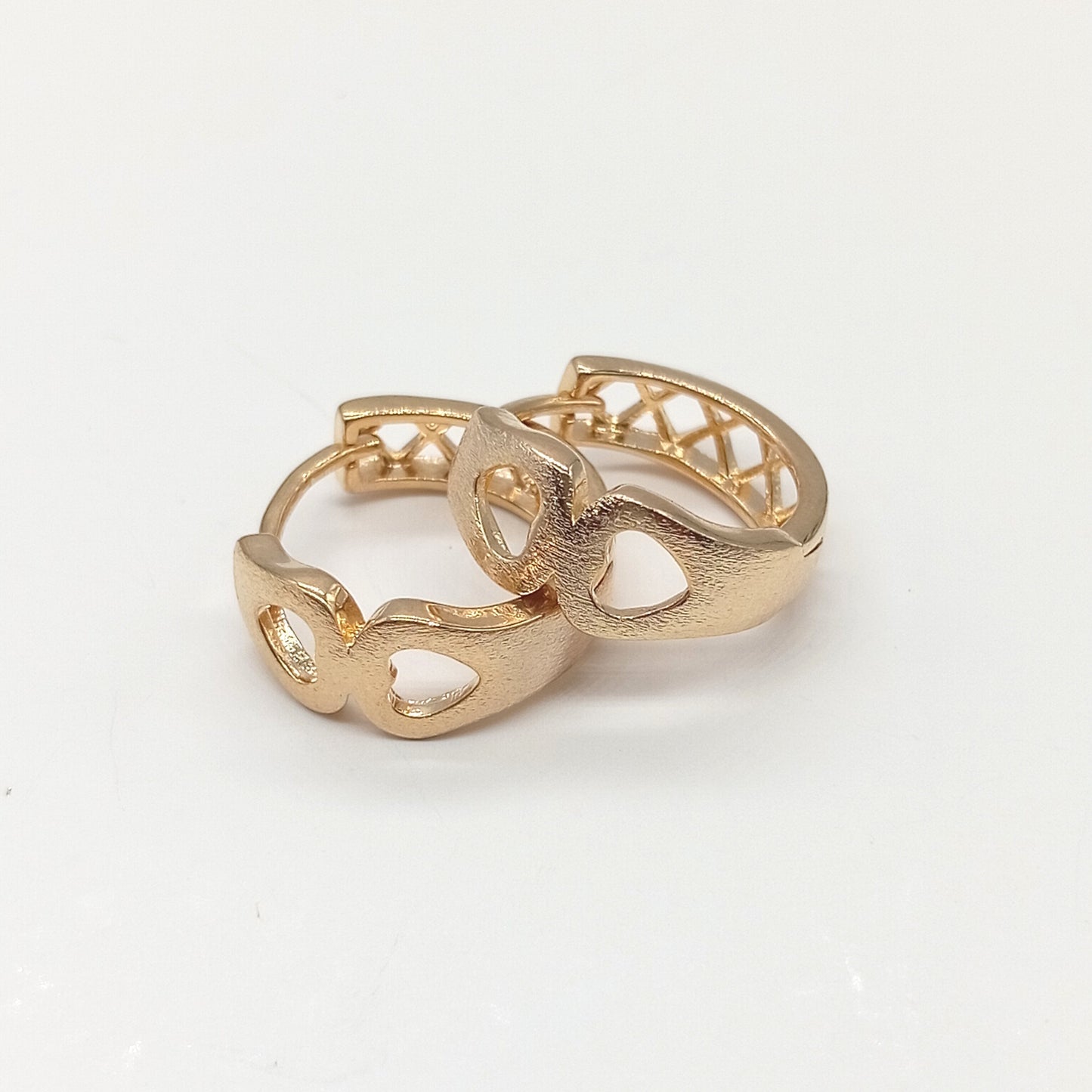 Aretes argolla huggie 1.5 cm