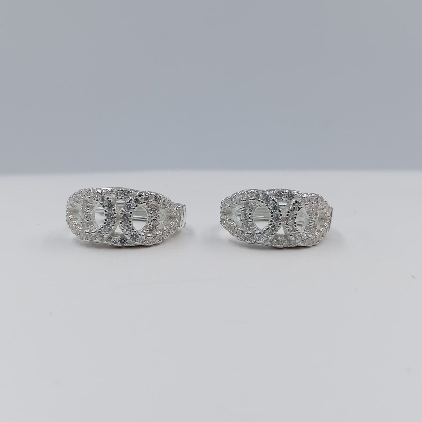 Aretes argolla huggie 1.6 cm