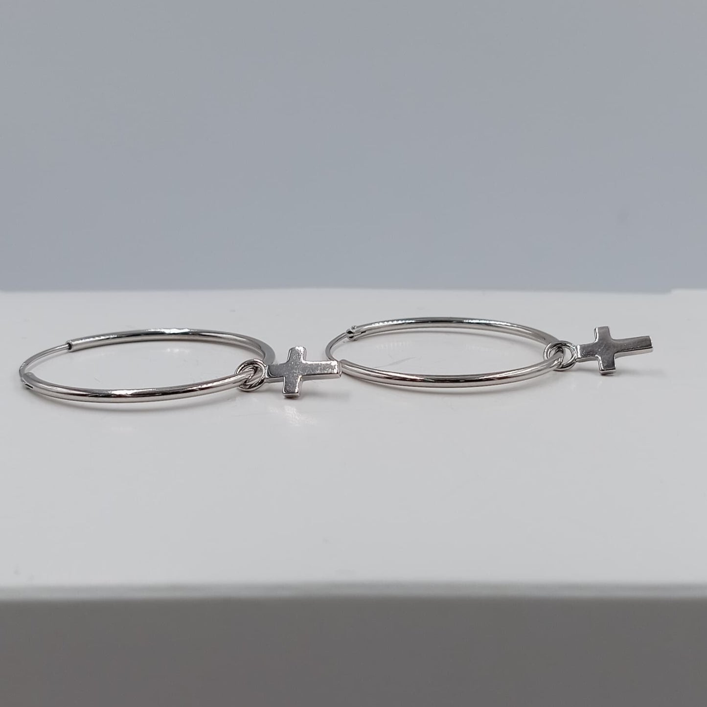 Aretes aro continuo 3 cm