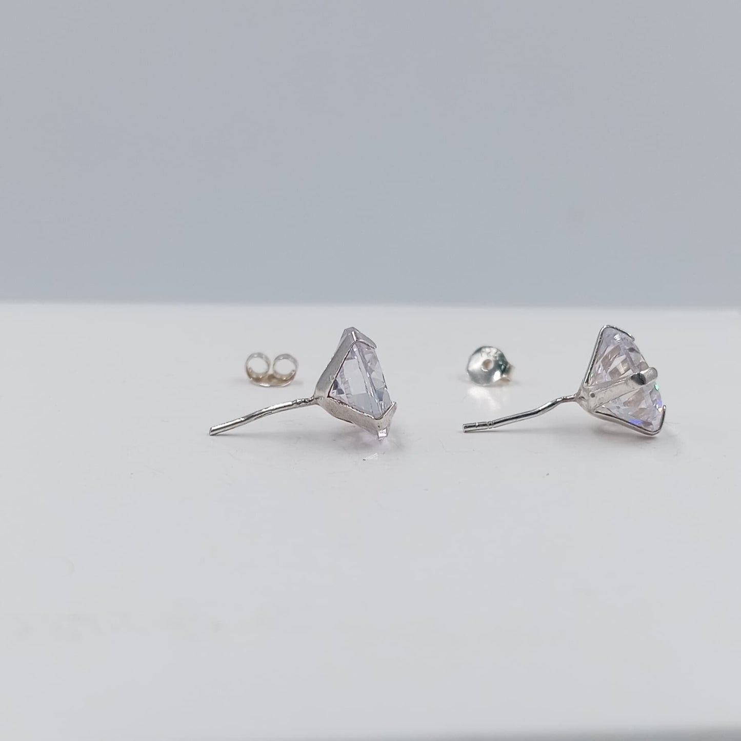 Arete Chispa Redonda 1 cm