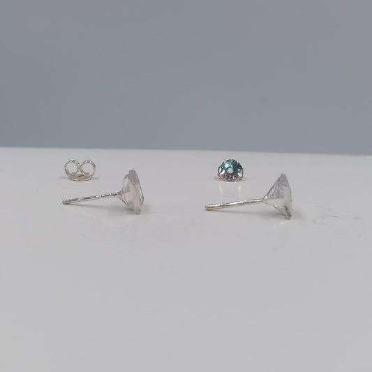 Arete chispa cuadrada 5 mm