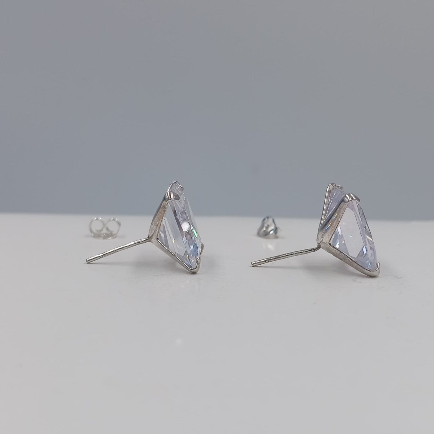 Arete chispa cuadrada 12 mm