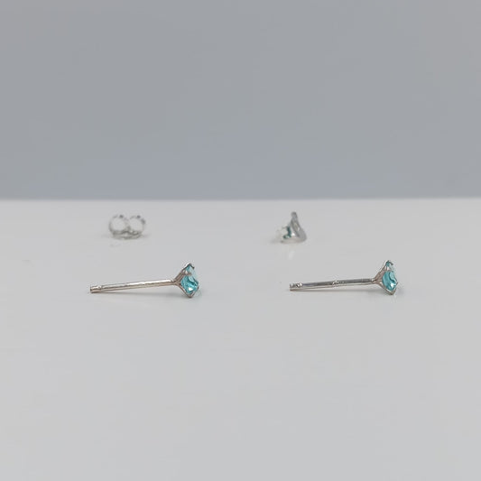 Arete chispa cuadrada 3 mm