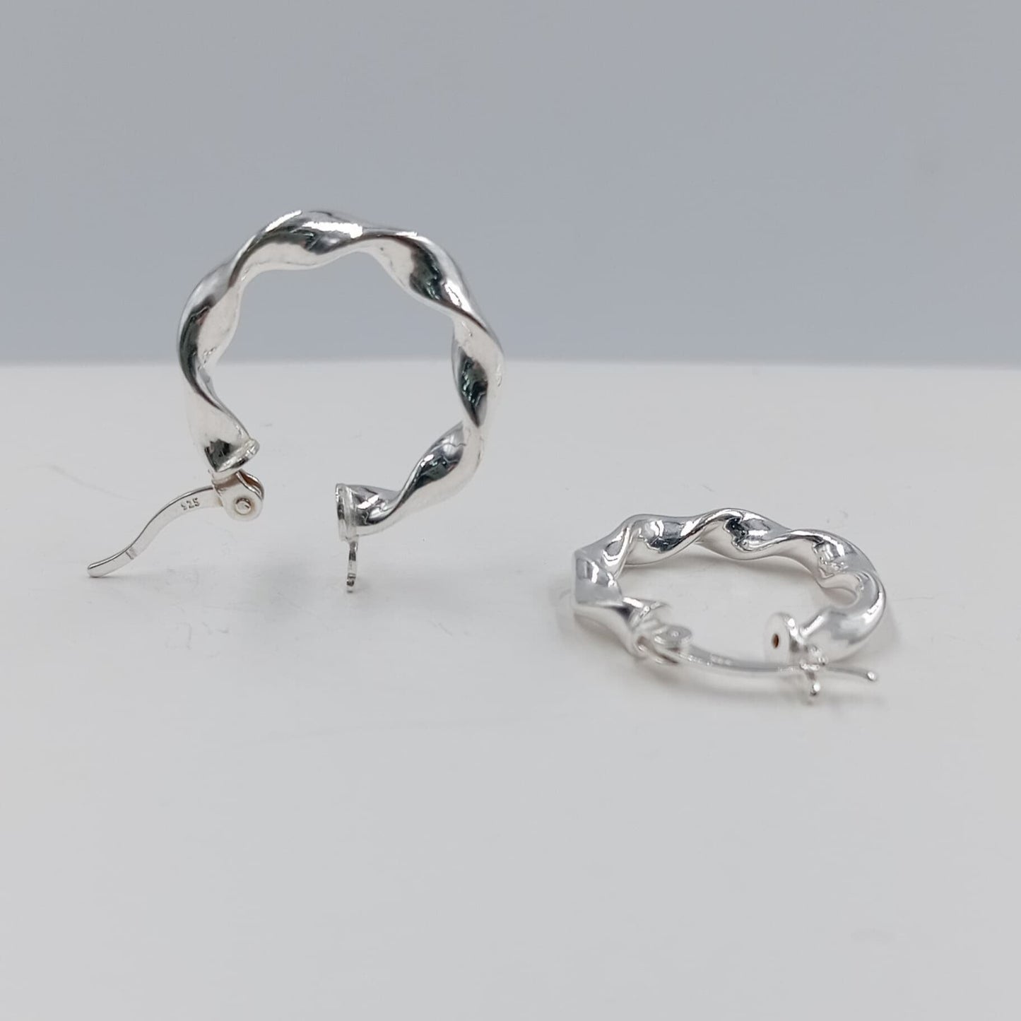 Aretes argolla estilo italiana 1.8 cm