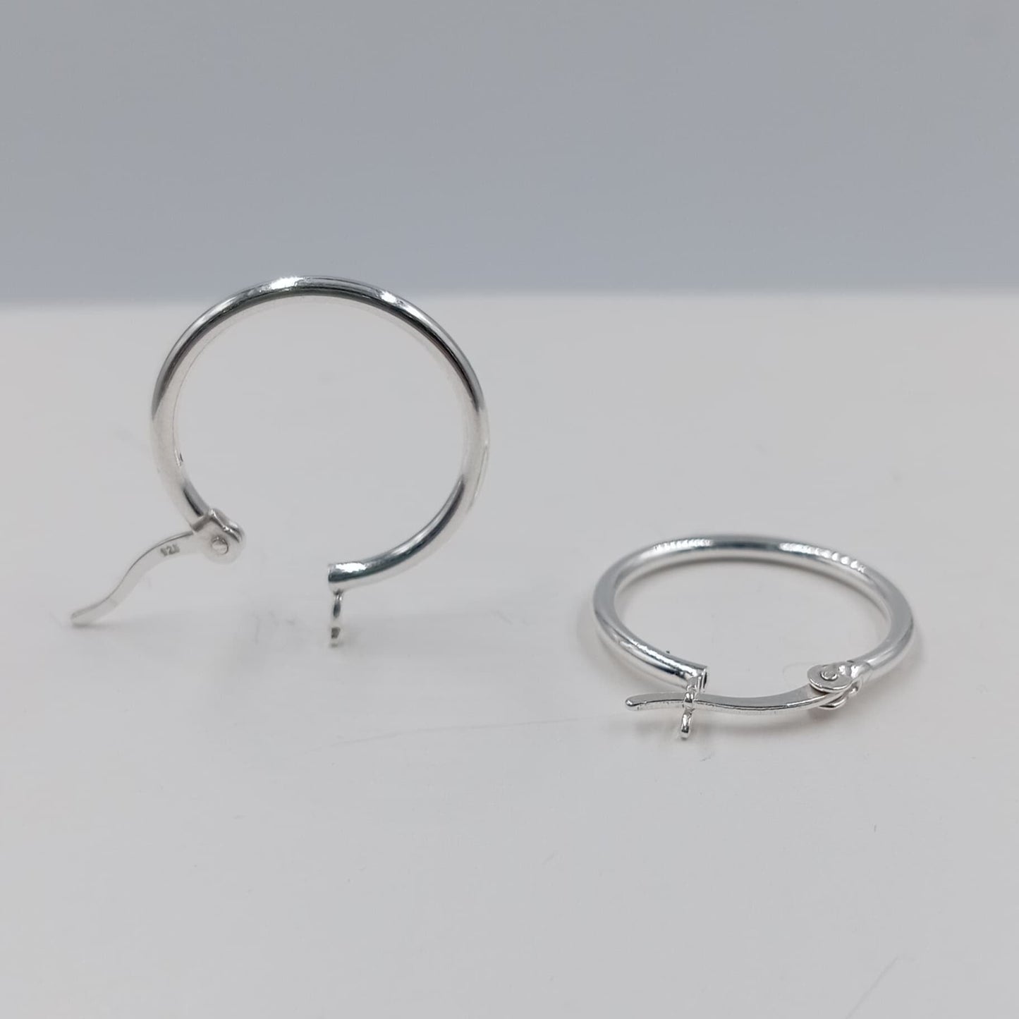 Aretes argolla estilo italiana 1.8 cm