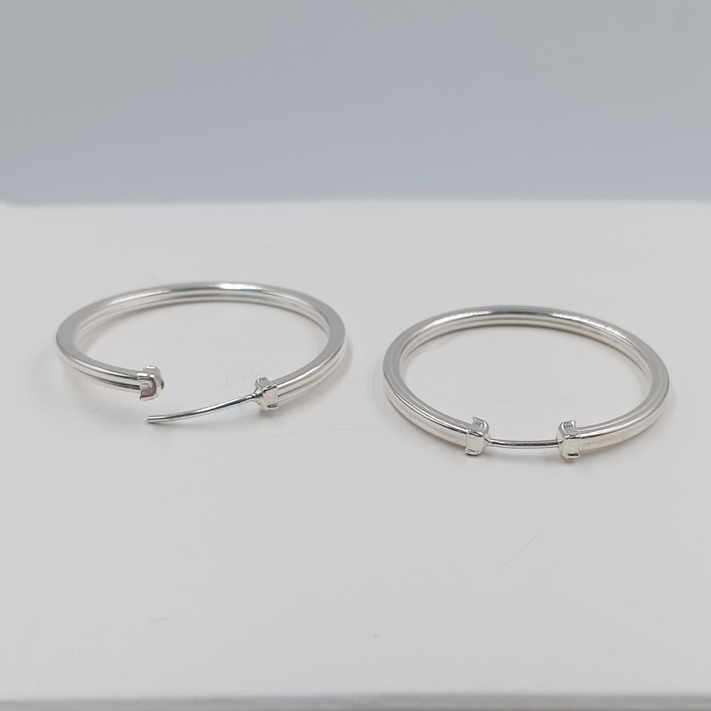 Aretes aro continuo 3 cm